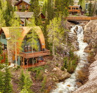 Creekside Chalet - Accommodation New York