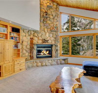 The Wildcat Chalet - Accommodation New York