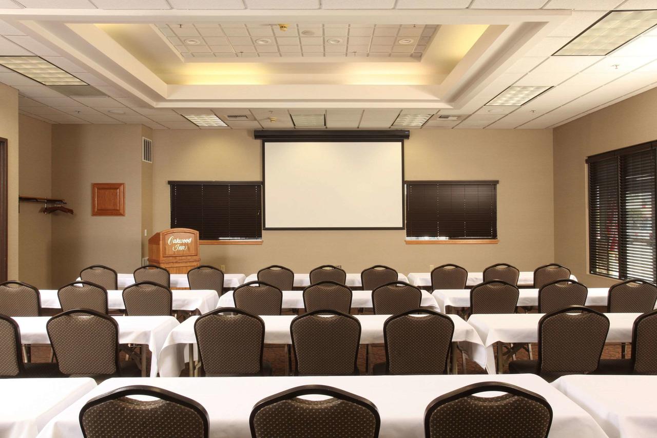 Quality Inn Oakwood - thumb 15