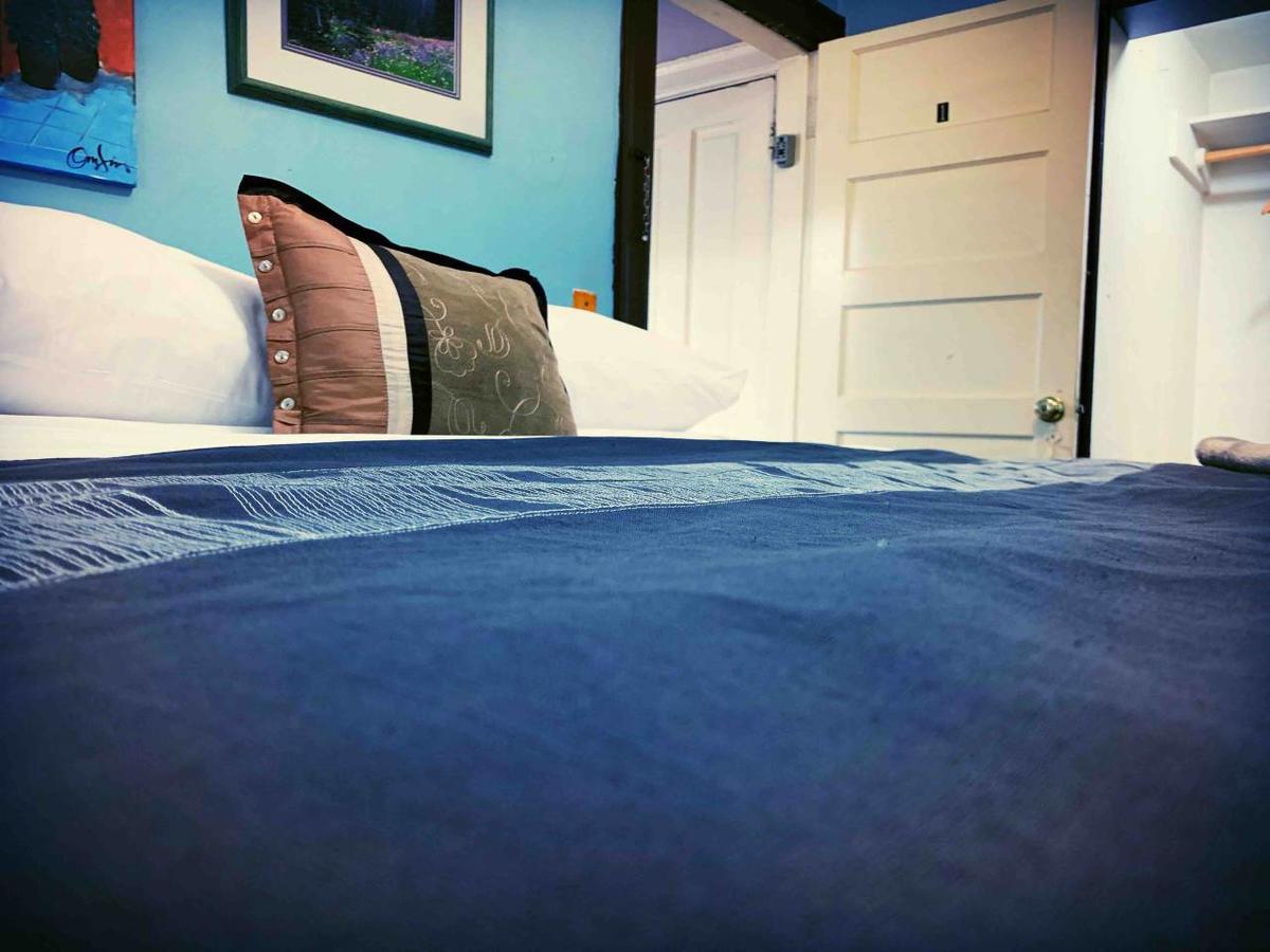 A- Capital Hill Private Room -slp2 - thumb 2