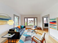 2402 9th Ave W Duplex Duplex Accommodation New York