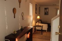 10 Min to Airport Entire 2-Story House Memory Foam Mattresses Free Parking WiFi Accommodation New York