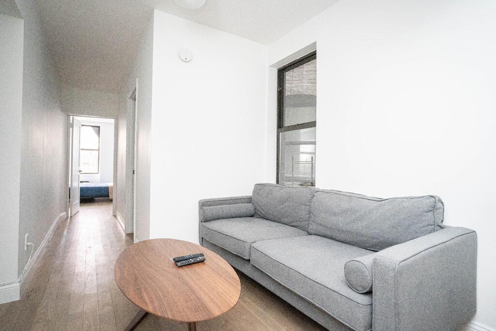 15th St 30 Day Stays - thumb 1