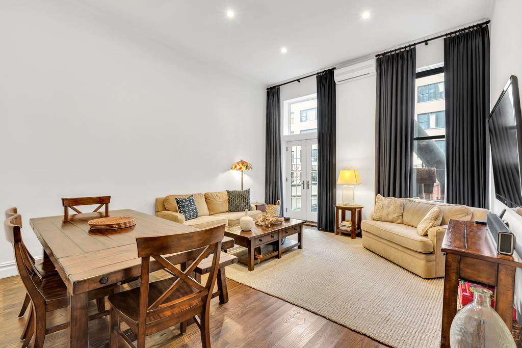 3/2 Columbus Circle #3 - thumb 0