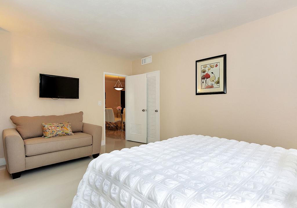 3O Hollywood Beach - thumb 3