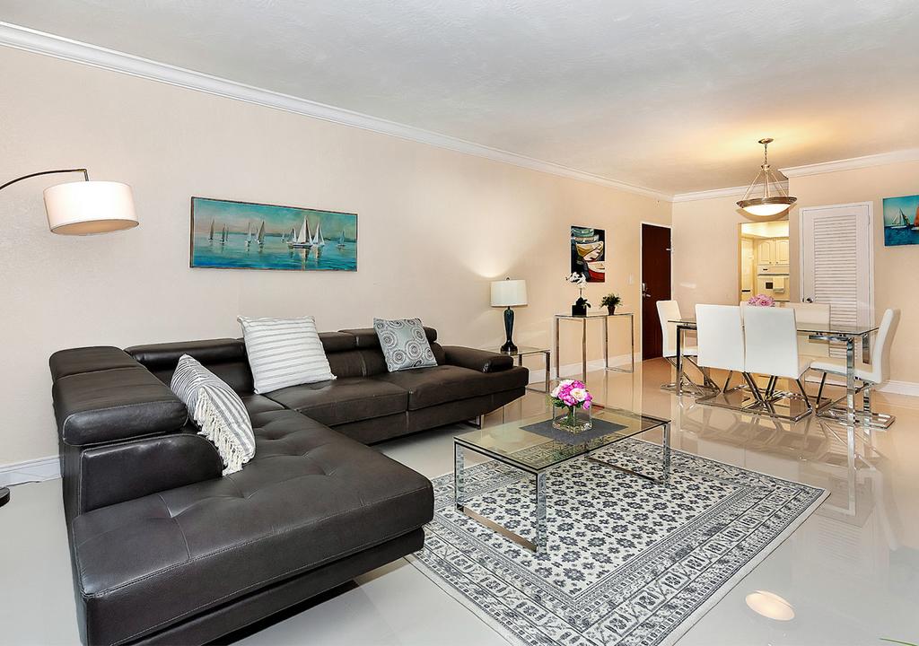 3O Hollywood Beach - thumb 0