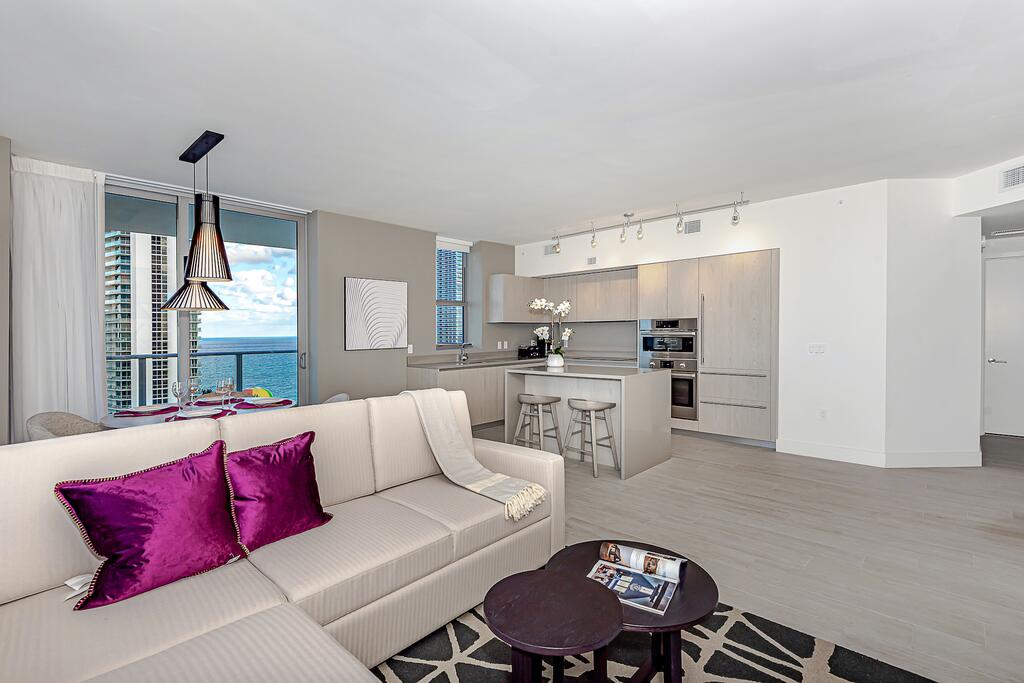 5 Infinity Pool Front Ocean View: Brand New 2BR - thumb 3