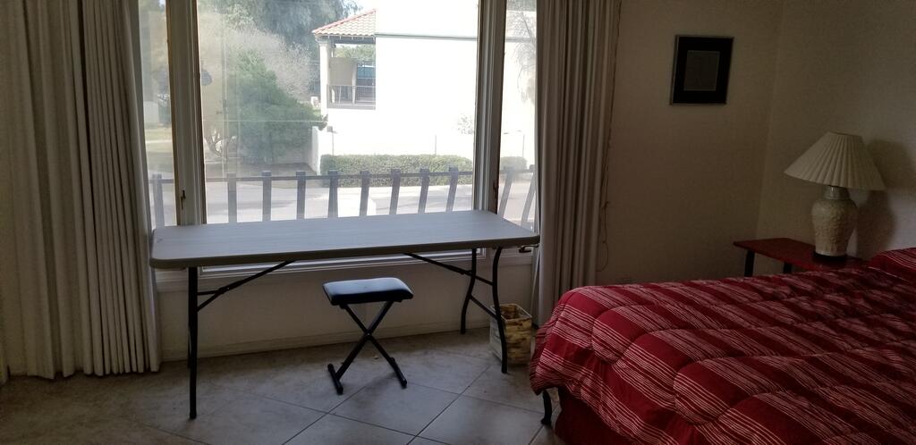 6 Inner Circle - thumb 0