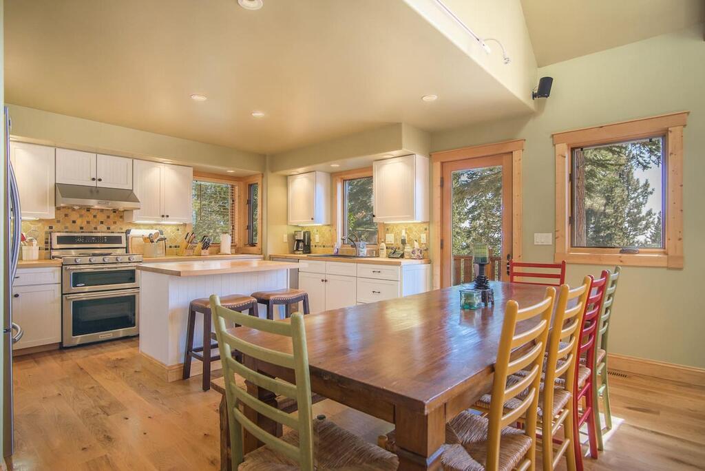 6522 Idlewood Drive  Beauty In Tahoe Vista W/ Lake Views & Hot Tub! - thumb 1