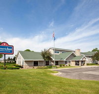 AmericInn by Wyndham Northfield - Accommodation New York