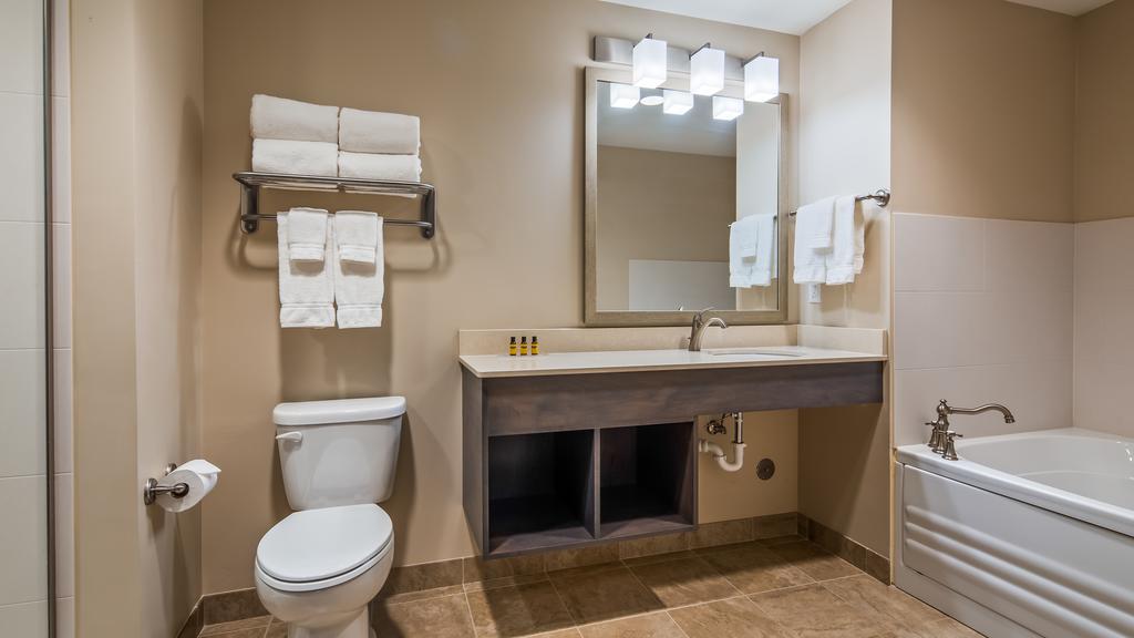 Best Western Plus Centralia Hotel & Suites - thumb 2