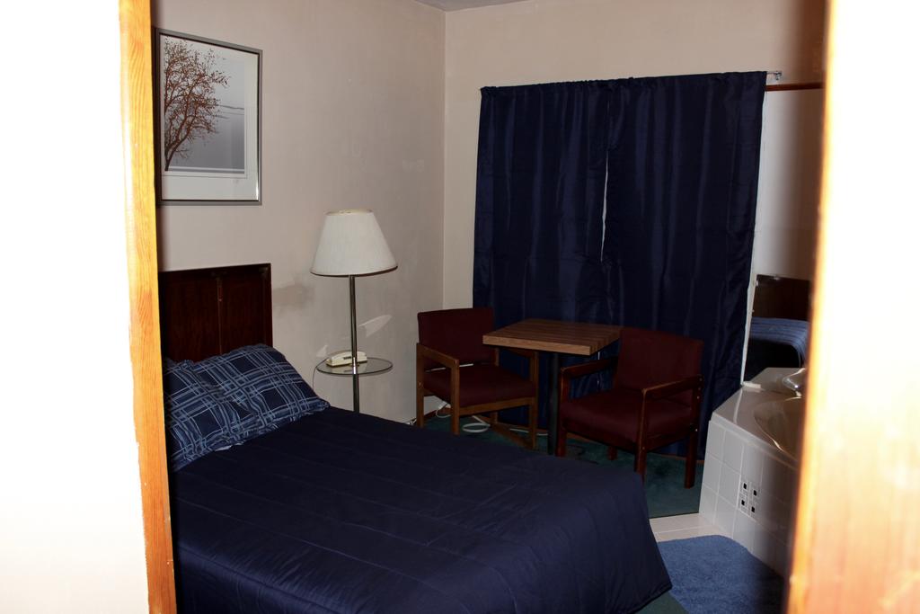 Budget Inn Of America - thumb 1