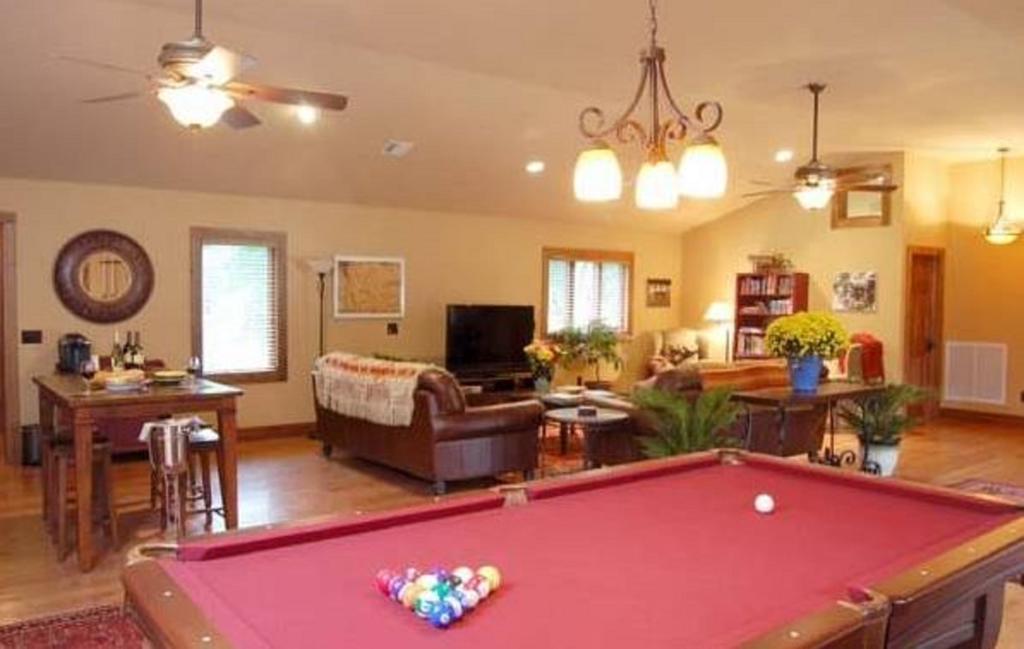 Cedar House On Sound B&B - thumb 1