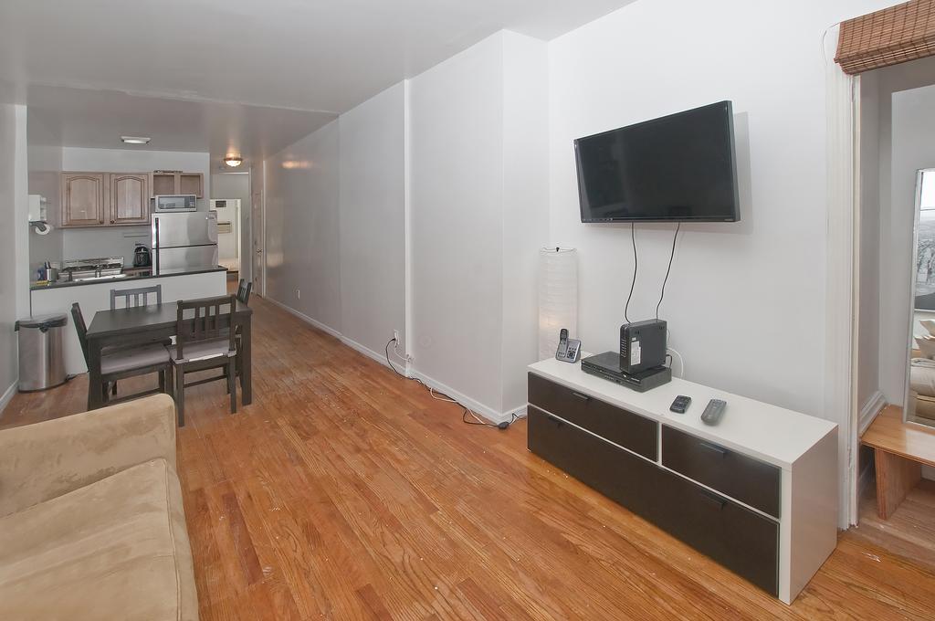 Central Manhattan Suites - thumb 3