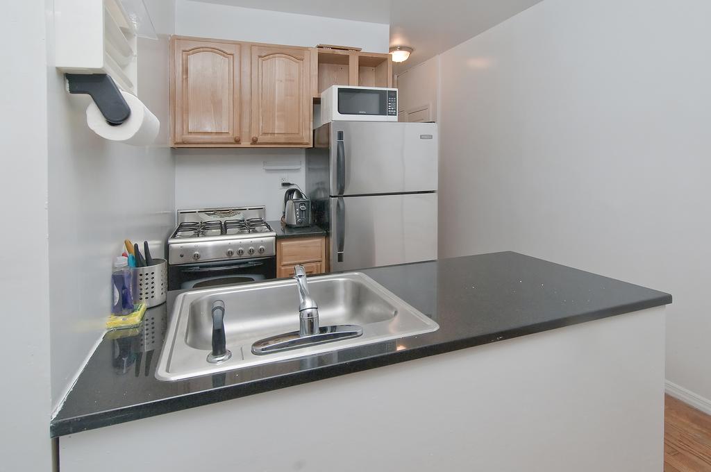 Central Manhattan Suites - thumb 1