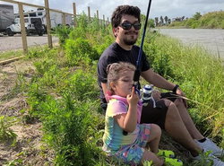 Hailey's Beach-n-Bay RV Resort