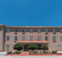 Hawthorn Suites Addison - Accommodation New York