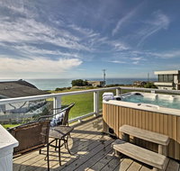 Irish Beach Home with Rooftop Hot Tub  Ocean Views - Accommodation New York