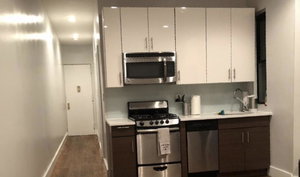 Private Room, Renewed Apartment, 3 Min From Express A Train