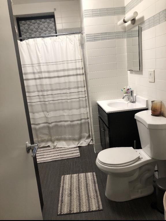 Private Room, Renewed Apartment, 3 Min From Express A Train - thumb 3