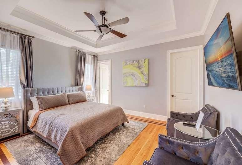 VIP ACCOMMODATION LLC - thumb 3