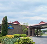 Days Inn by Wyndham Fort Payne - Accommodation New York