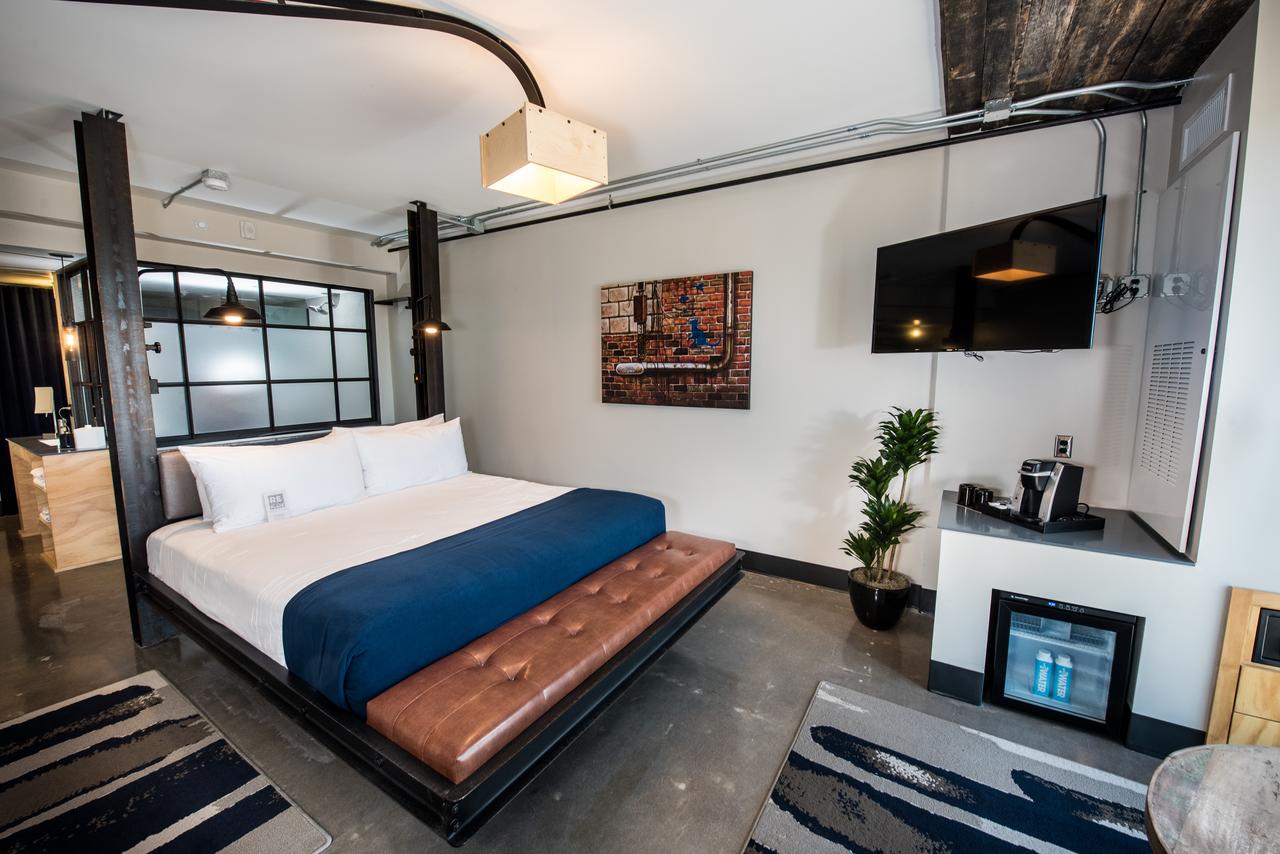 Found Re Phoenix - thumb 41