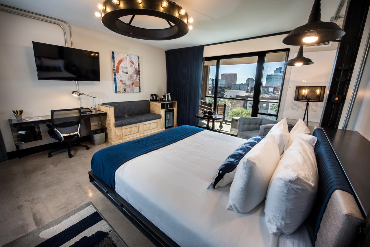 Found Re Phoenix - thumb 36