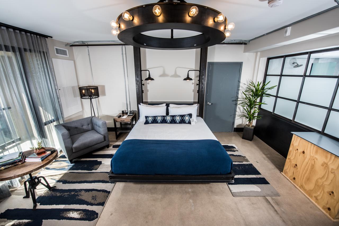 Found Re Phoenix - thumb 35