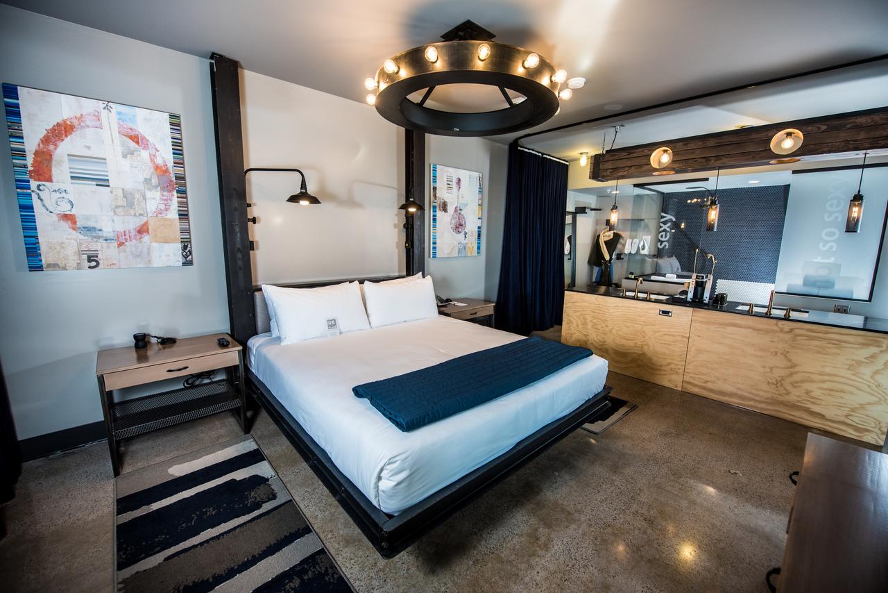 Found Re Phoenix - thumb 18