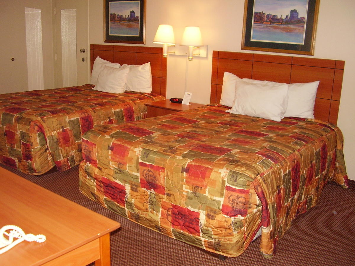 Vacation Inn Phoenix - thumb 5