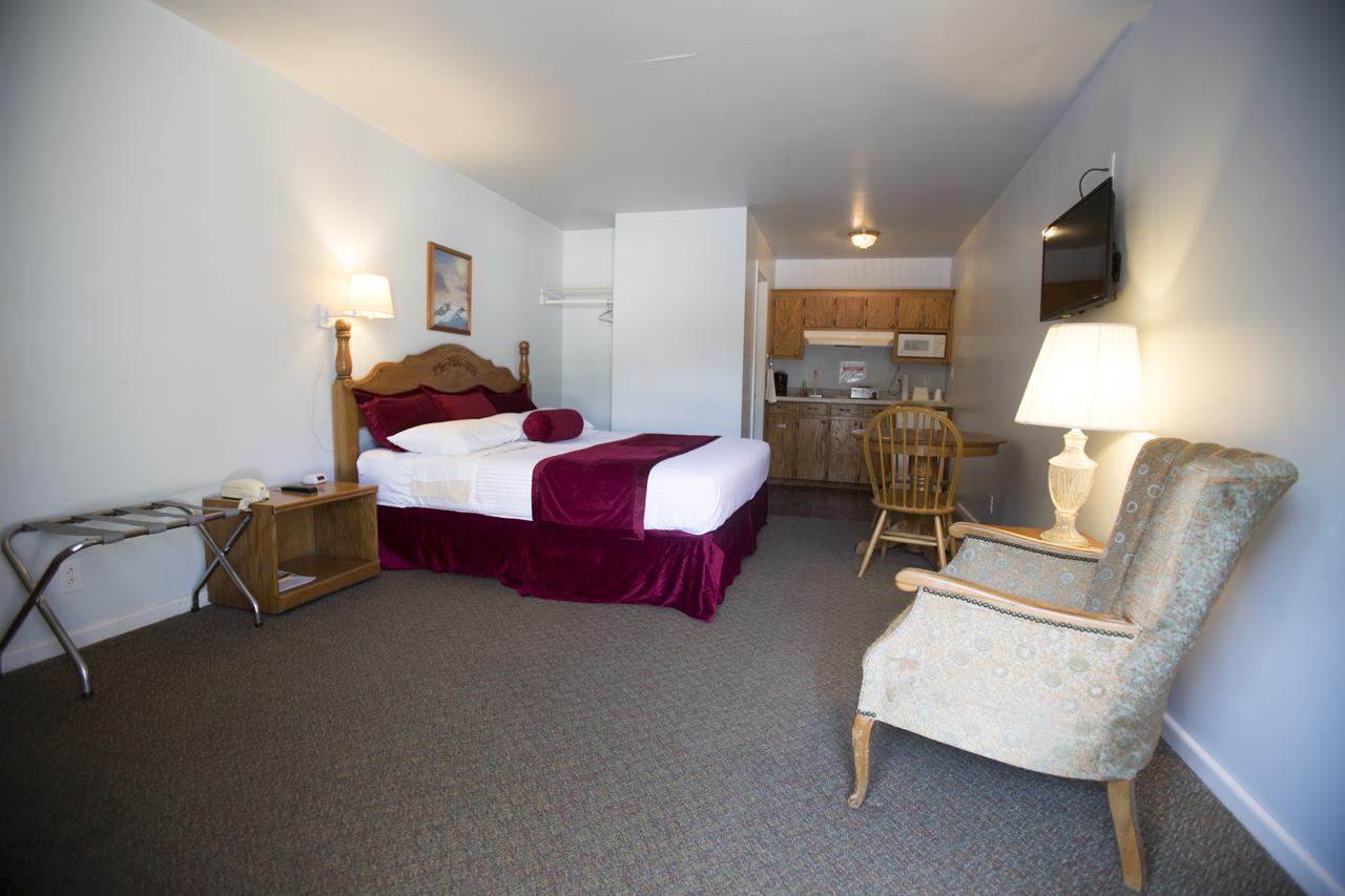 Cottonwood Inn - thumb 14