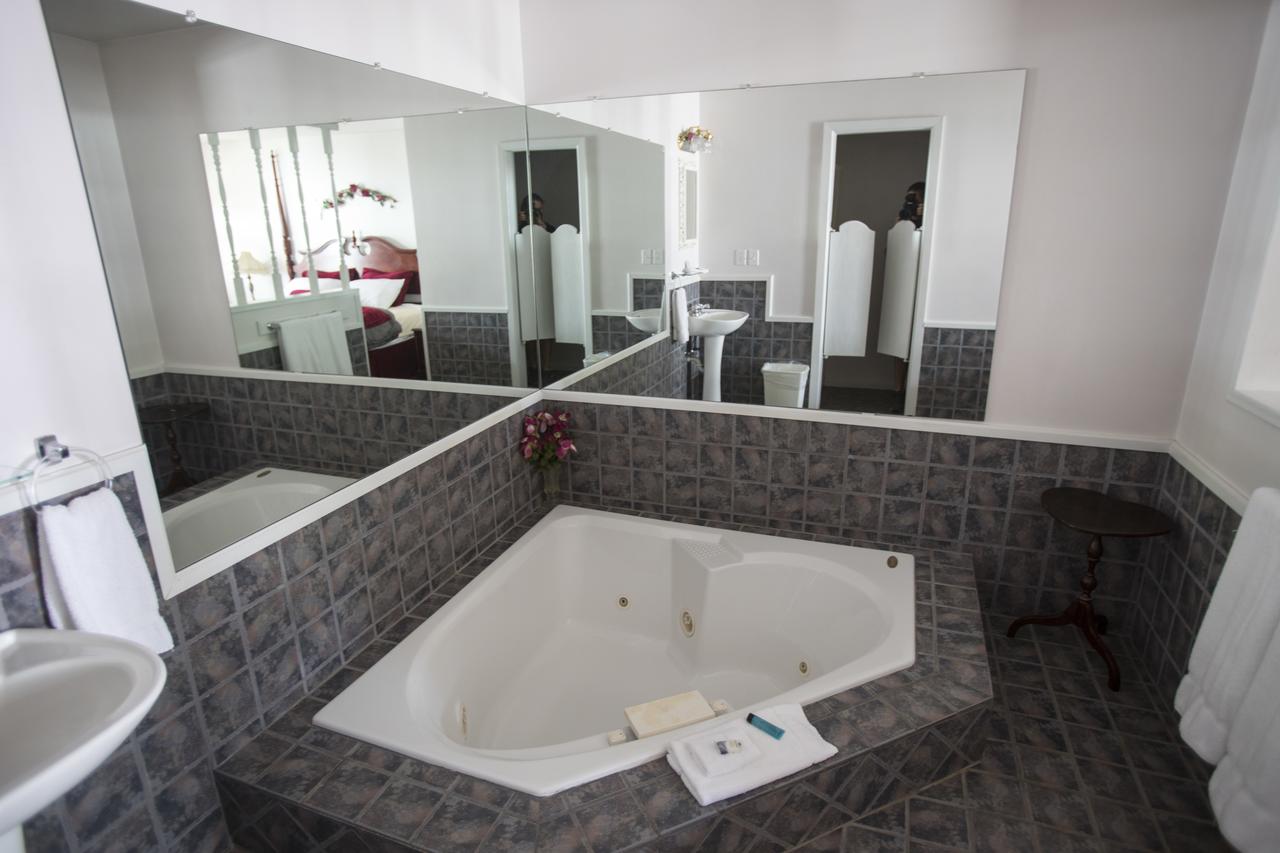 Cottonwood Inn - thumb 9