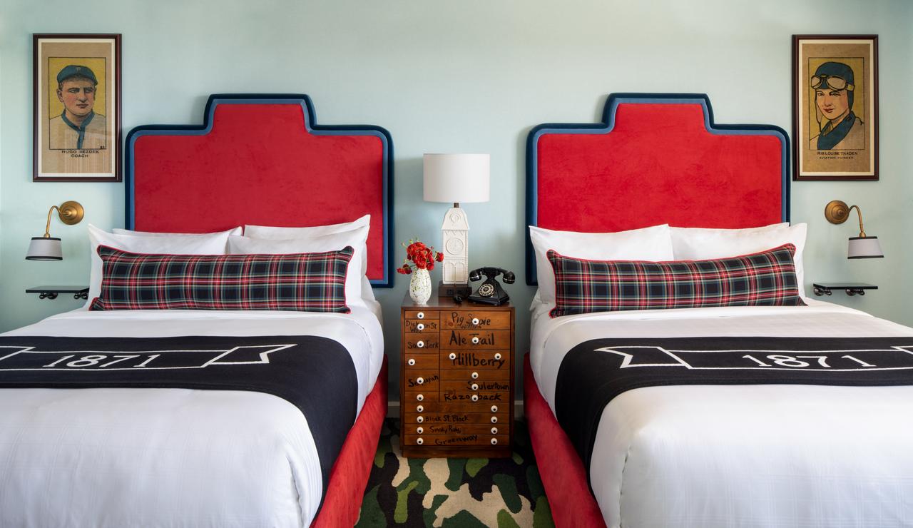 Graduate Fayetteville - thumb 31