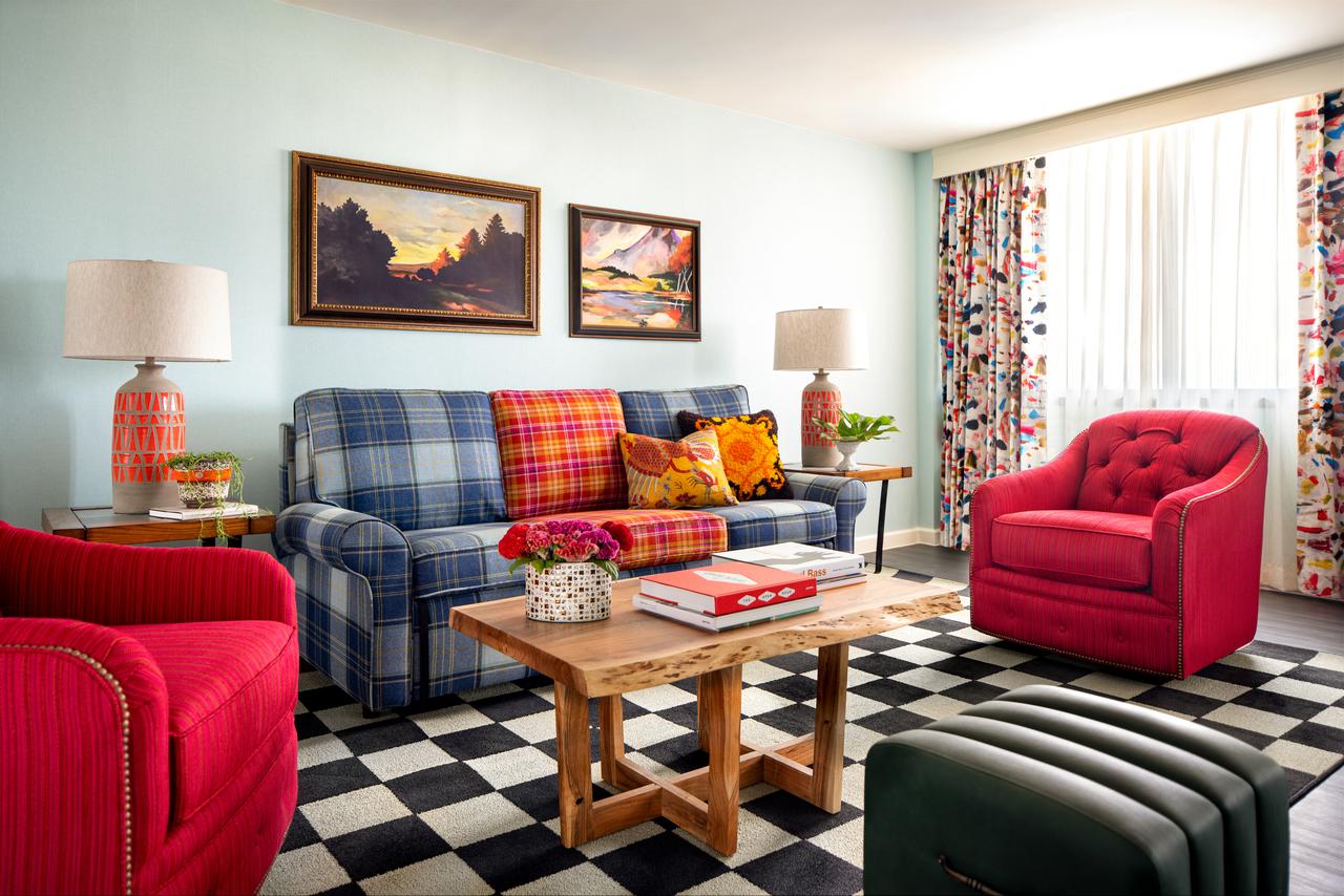 Graduate Fayetteville - thumb 29