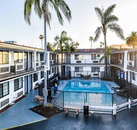 Sunset West Hotel SureStay Collection By Best Western - Accommodation New York