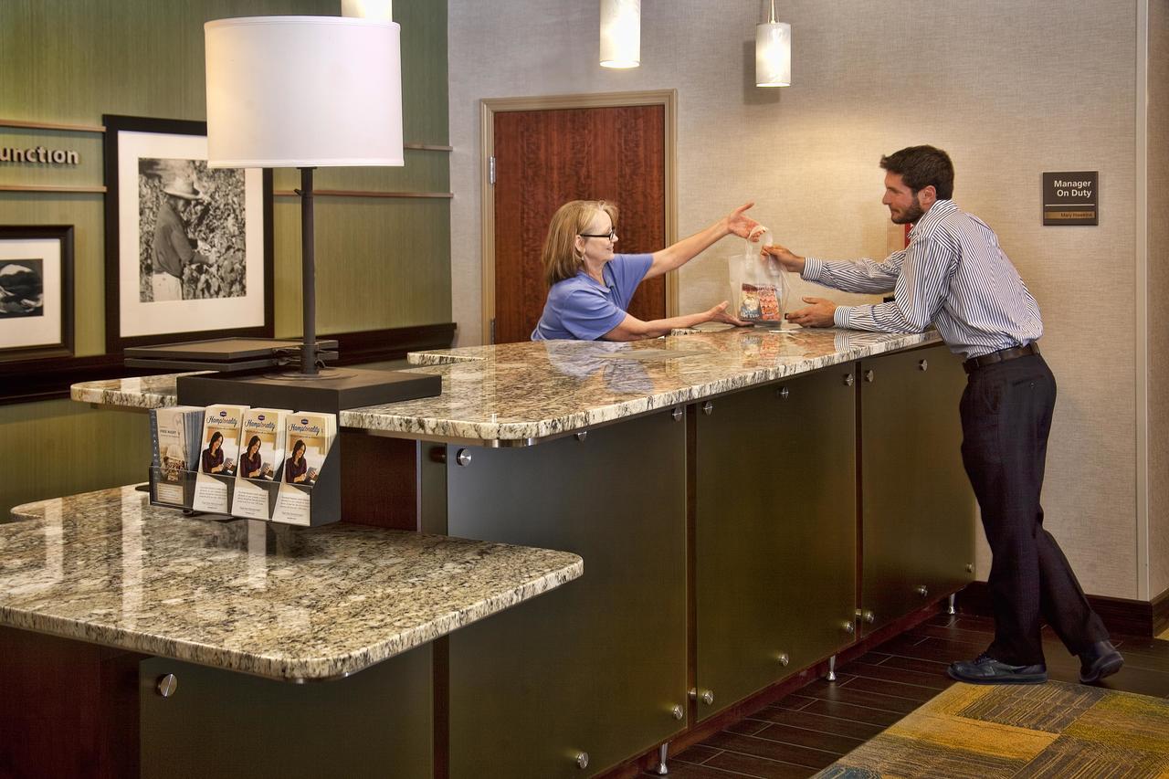Hampton Inn Grand Junction - thumb 2