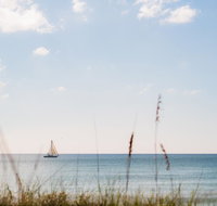 Island House - Accommodation New York