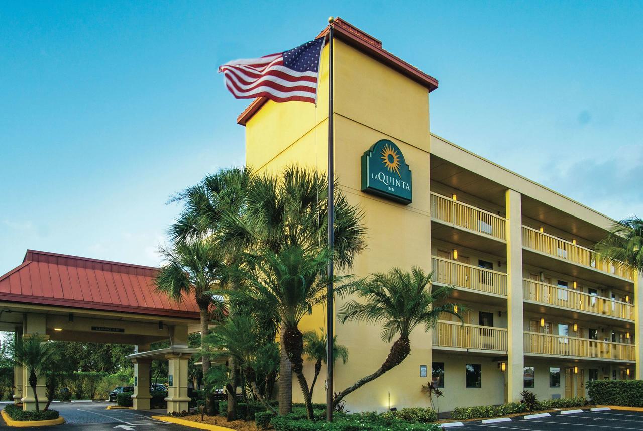La Quinta Inn By Wyndham West Palm Beach - Florida Turnpike - thumb 6