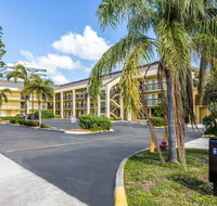Quality Inn Palm Beach International Airport - Accommodation New York