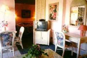 444 Nahua Condominium Suites - thumb 1