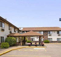 Days Inn  Suites Davenport East - Accommodation New York
