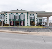 Capital O-Classic Motor Inn Branson - Accommodation New York