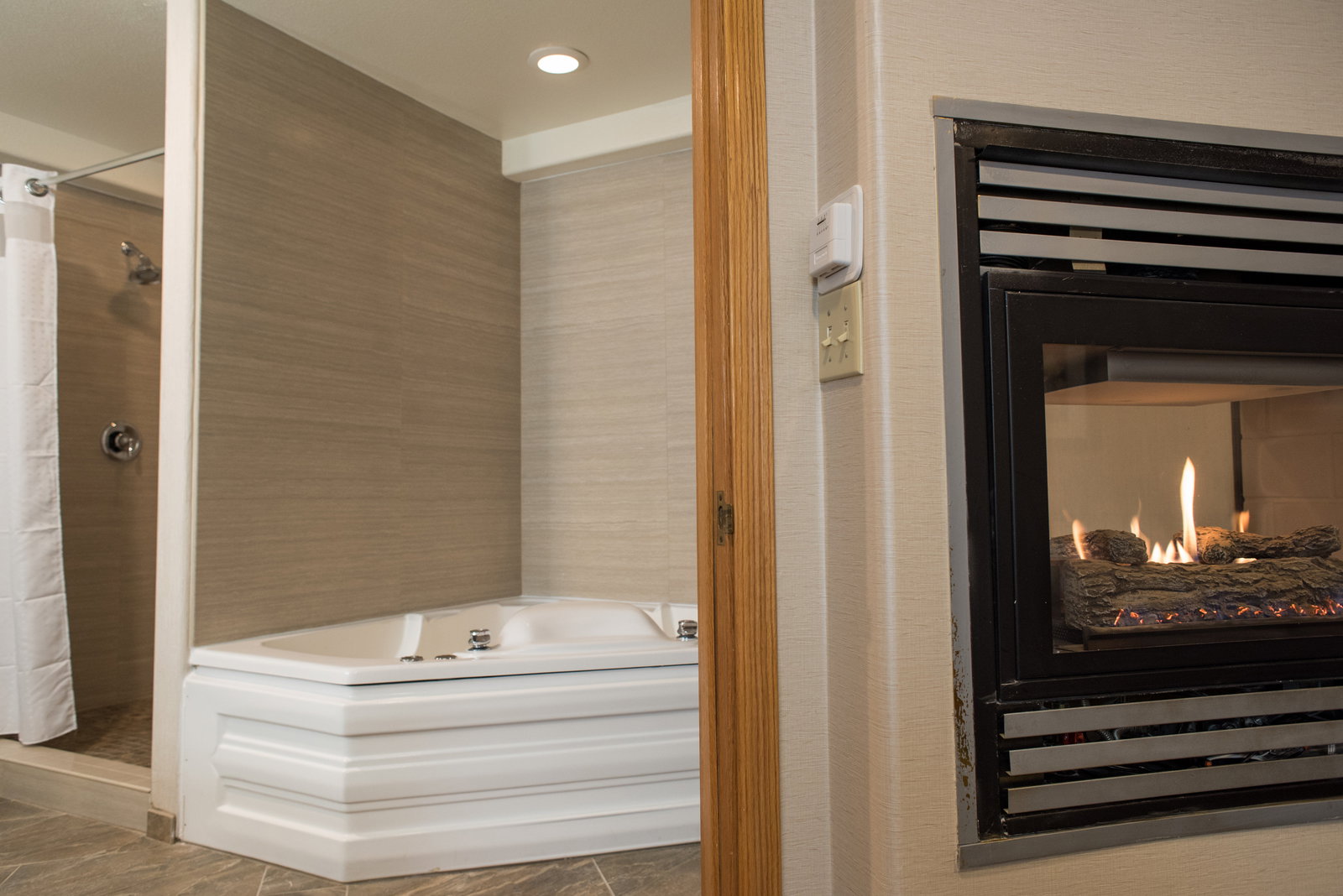 Holiday Inn Express - thumb 5