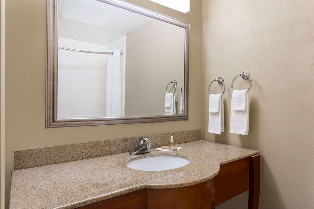 Wingate By Wyndham Savannah Gateway - thumb 2