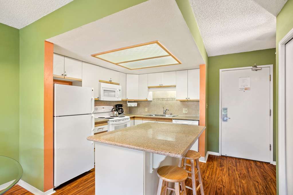 Aston At The Maui Banyan - thumb 11