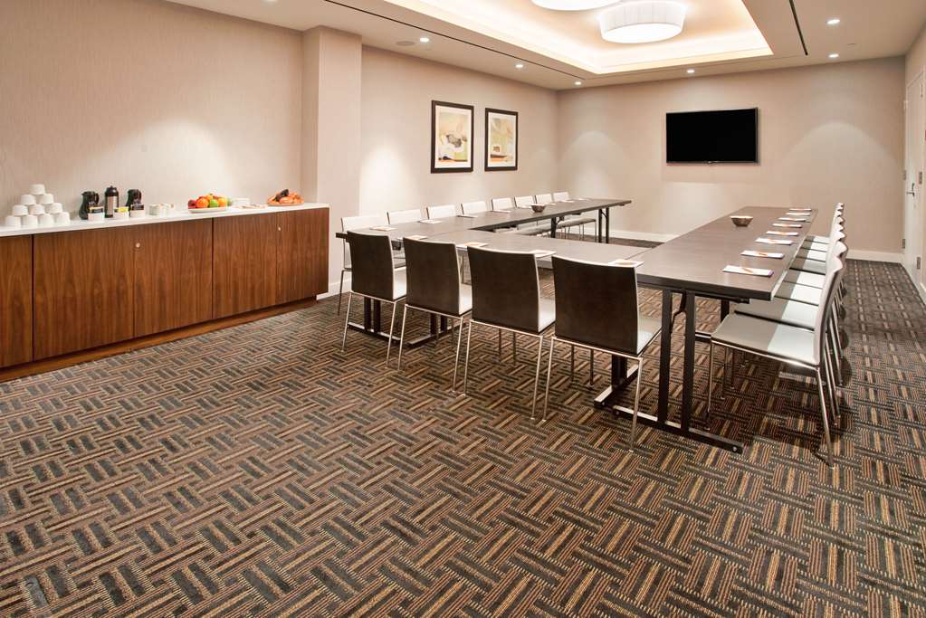 Hilton Garden Inn/Central Park South - thumb 9