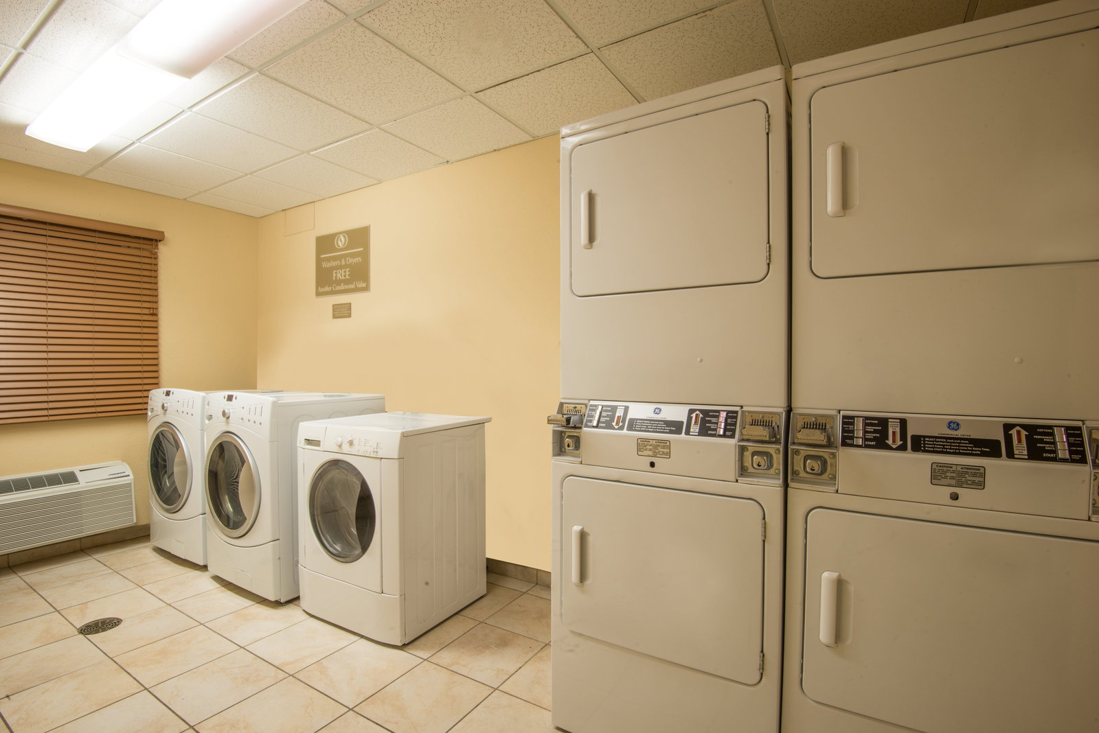 Candlewood Suites - thumb 17
