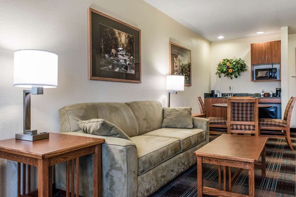 Comfort Inn & Suites, Sheridan - thumb 15