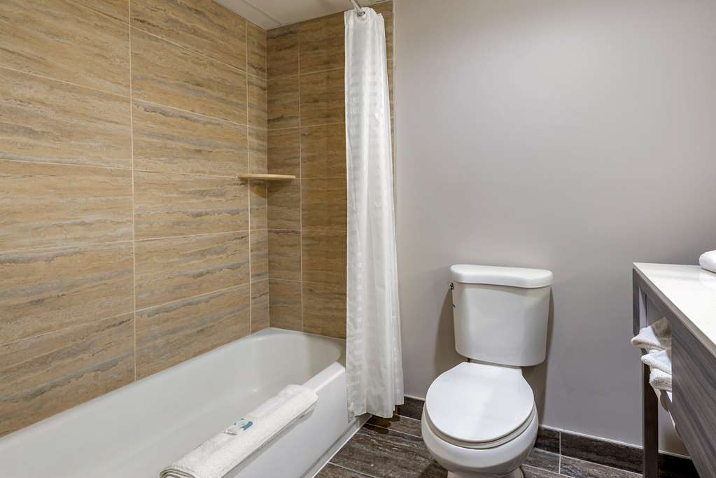 The Waves Hotel An Ascend Hotel - thumb 14